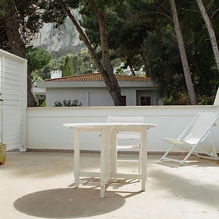 Villa Rubino Mondello - By Rentalbeb Italy Palermo Eksteriør billede